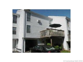 13 Horizon Hill Rd, Hartford, CT 06111-5199