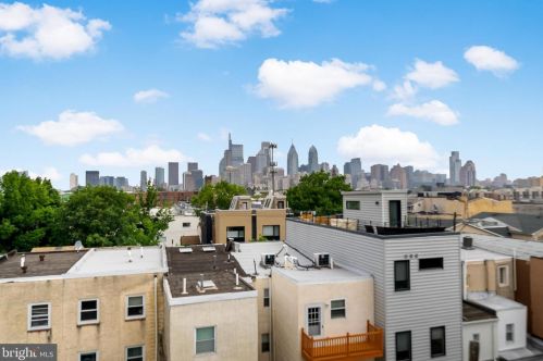 2104 Annin St, Philadelphia, PA 19146-2824