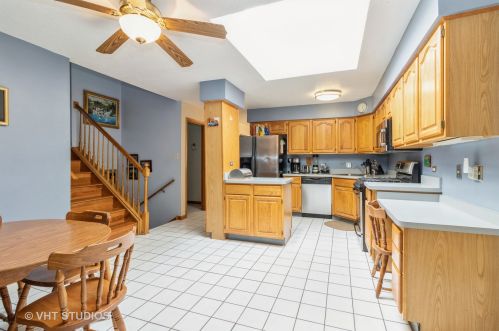 4920 190th Pl, Country Club Hills, IL 60478-5785
