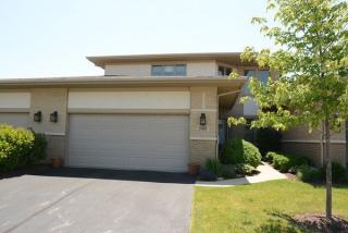 20408 Fallingwater Cir, Frankfort, IL 60423-1804