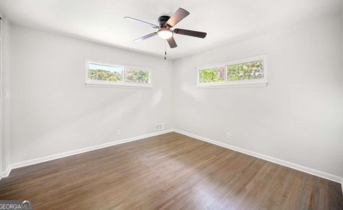 3007 Dogwood Dr, Atlanta GA  30344-3905 exterior