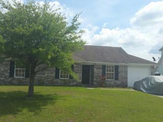 4 Blue Gill Ln, Savannah, GA 31322-8209