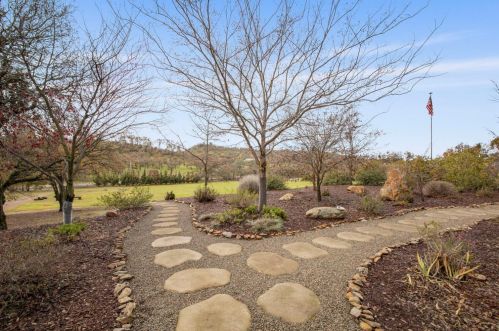 11980 Shotgun Creek Dr, Jamestown, CA 95327-9296