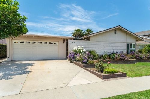 17367 Ash St, Santa Ana, CA 92708-3412