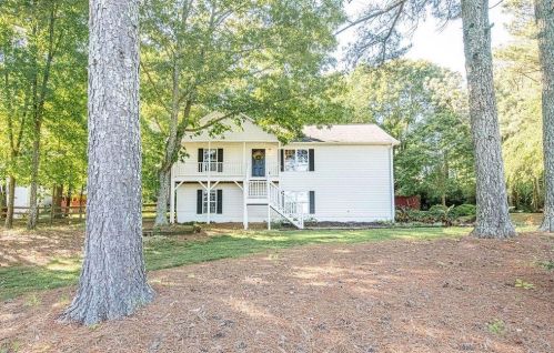 32 Ledbetter Rd, Villa Rica, GA 30180-5507
