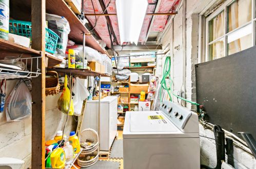 3 Deal Lk Ct, Tinton Falls NJ 07712-5116 exterior