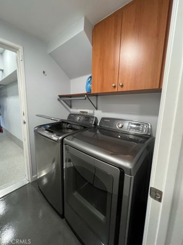 226 Jeanette Ln, Santa Ana CA  92705-6016 exterior