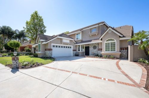 5000 Greensboro Ln, Anaheim CA  92807-4611 exterior