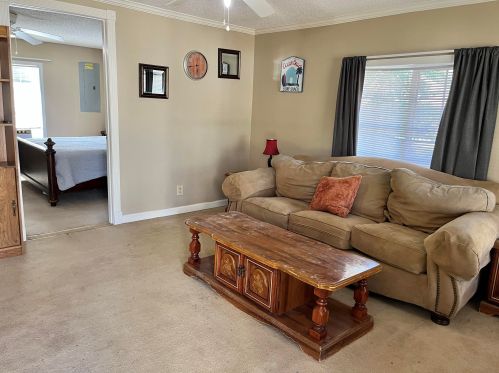904 Park St, Sardis, GA 30456-2005