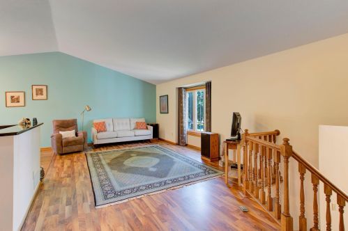 9056 Glacier Rd, Saint Paul MN  55125-3465 exterior