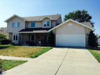316 Curwick Dr, Bourbonnais, IL 60914-1462