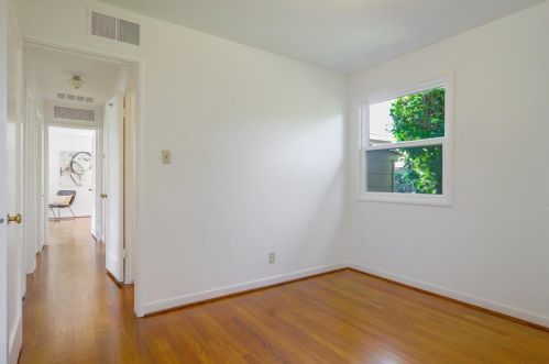 1252 Carmel Ter, Los Altos CA 94024-5508 exterior