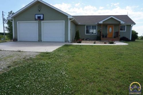 17407 Stoney Dr, Mayetta, KS 66509-8504