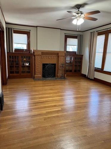 415 32nd St, Austin TX  78705-2407 exterior