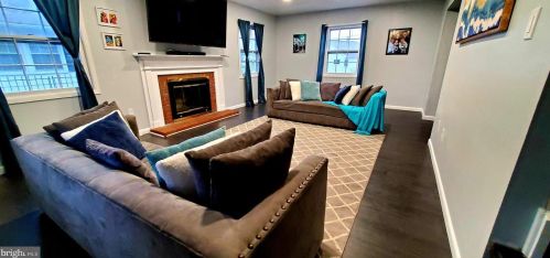 19 Ebbtide Ln, Willingboro, NJ 08046-2410