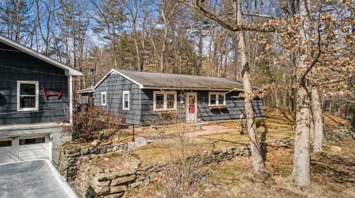 28 Old Runnells Bridge Rd, Hollis, NH 03049-6518