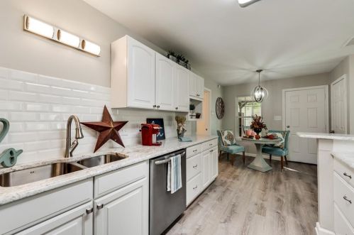 5720 Truelson Dr, Fort Worth TX  76134-1225 exterior