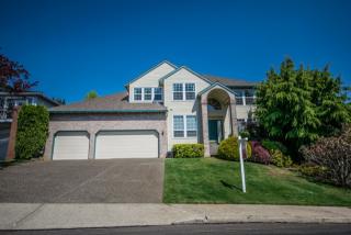 11873 Grand Vista Dr, Happy Valley, OR 97015-8268