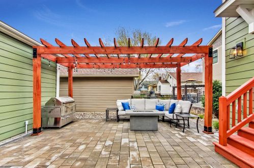 1317 Juliet Ave, Saint Paul MN  55105-2906 exterior