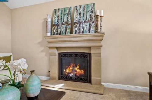 163 Berkshire Ct, San Ramon, CA 94582-4601