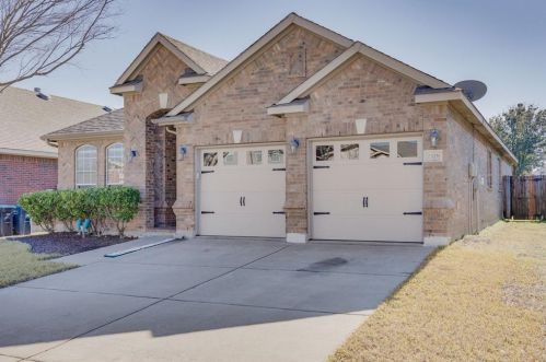 2328 Grand Rapids Dr, Fort Worth TX  76177-7572 exterior