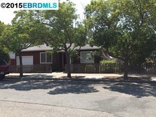1009 7th St, Antioch, CA 94509-1552