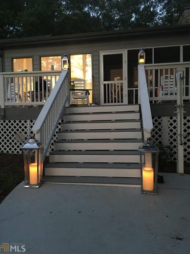 405 Collins Rd, Lavonia, GA 30553-3910