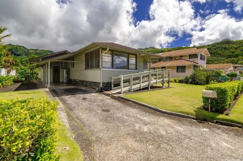 2687 Gardenia St, Honolulu HI  96816-3503 exterior