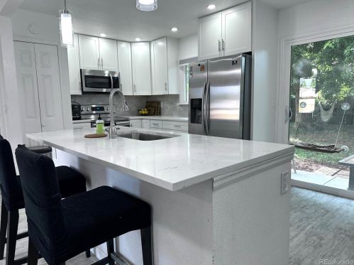 8217 Explorador Calle, Denver CO  80229-5566 exterior