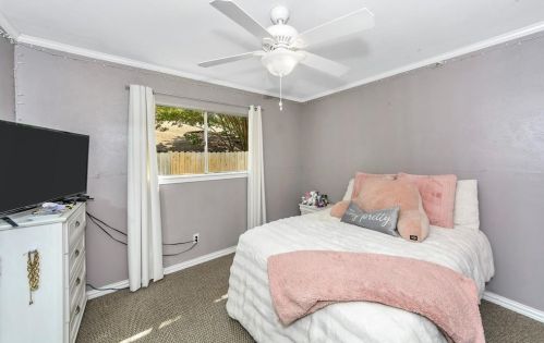 413 Thistle Dr, Garland TX 75043-3236 exterior