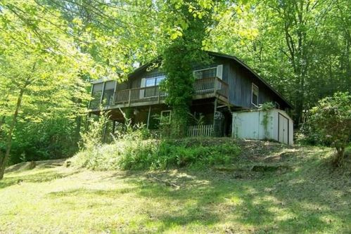 136 Goode Acres Ln, Otto, NC 28763-9133