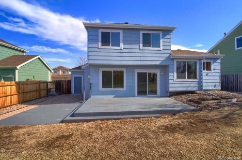 5593 Himalaya Way, Aurora CO 80013-6078 exterior