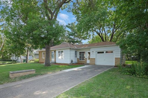 6030 Camden Ave, Minneapolis, MN 55430-2733