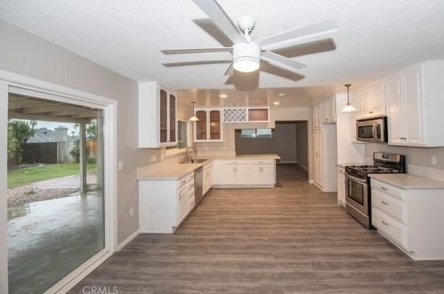 6375 Westview Dr, Riverside CA  92506-5325 exterior