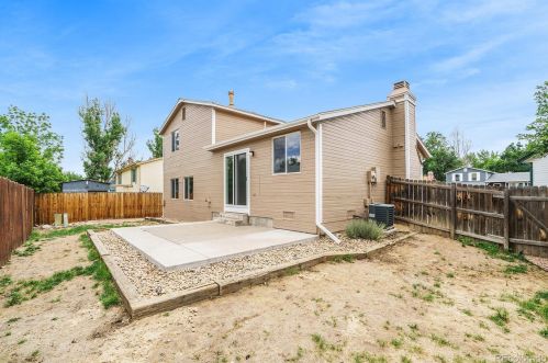 8465 Curlycup Pl, Parker CO  80134-8986 exterior