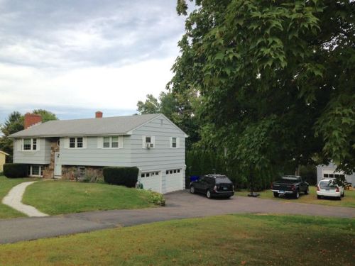 12 Gail Dr, Ellington, CT 06029-3410