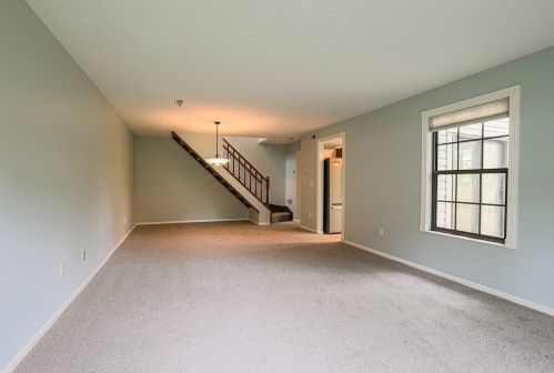 5424 Gantzfield Ct, Cincinnati OH  45241-6078 exterior