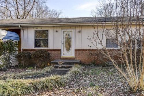 1565 Cedar Grove Drive Ext, Asheboro NC  exterior