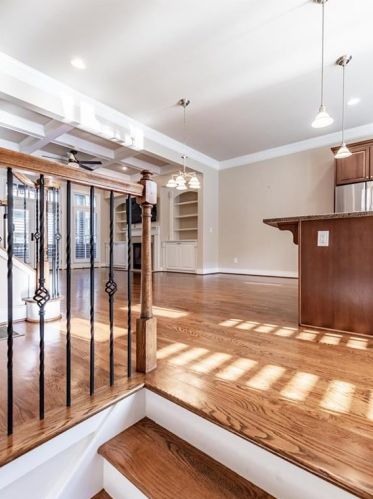 815 Highland Green Way, Atlanta GA  30306-5212 exterior