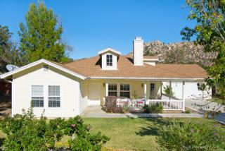 24940 Pappas Rd, Ramona, CA 92065-4918