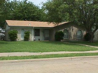 809 Longbeach Dr, Garland TX  75043-2646 exterior