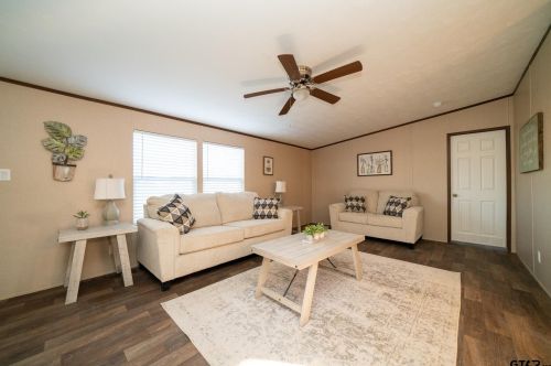 2396 Blocker Rd, Marshall TX 75672-3720 exterior