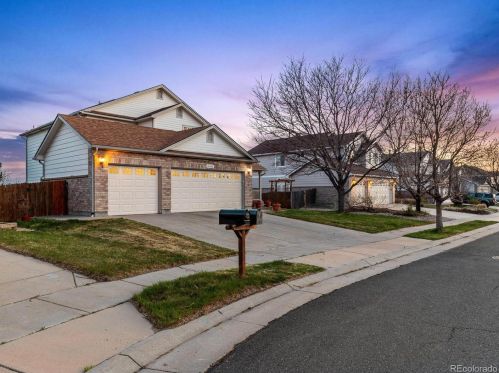 10442 54th Pl, Arvada, CO 80002-1191