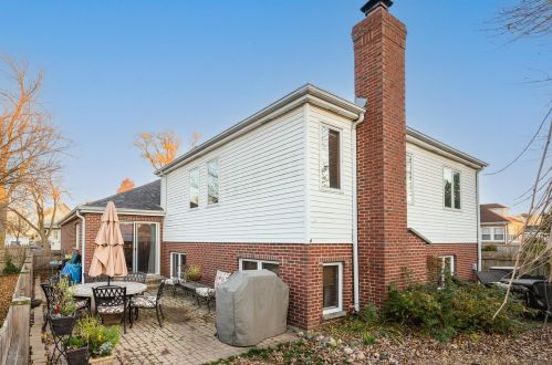 4014 Forest Ave, Brookfield, IL 60513-2124