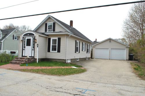 13 Wason Ave, Nashua, NH 03060-4122