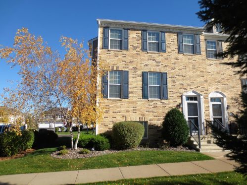 16281 50th Ave, Minneapolis MN  55446-3671 exterior
