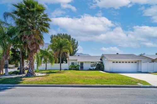 1795 Nanci Ln, San Jacinto, CA 92583-2329