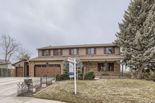 17118 Evans Dr, Denver, CO 80013-1248