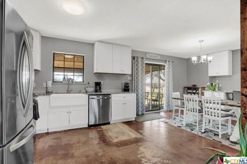 342 Tailwind Dr, Seguin TX 78155-0769 exterior