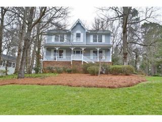 11645 Highland Colony Dr, Roswell, GA 30075-2147